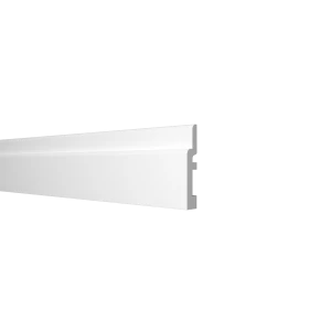 DD 703 Плинтус широкий из ударопрочного полимера